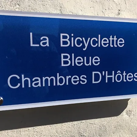 לינה וארוחת בוקר La Bicyclette Bleue מונטמוריון