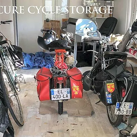 Couette-café La Bicyclette Bleue Montmorillon